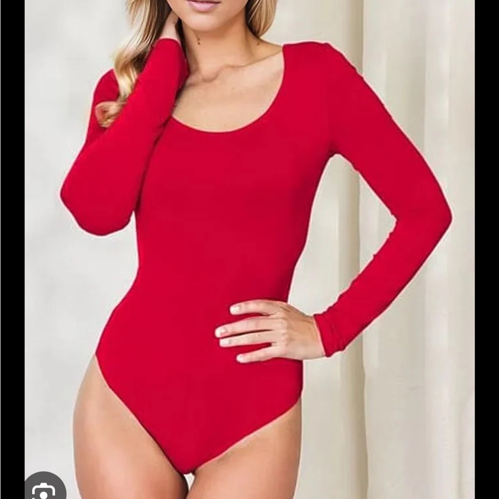 Aritzia wilfred free ribbed thong bodysuit